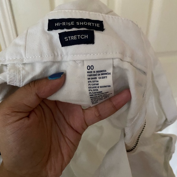 White American Eagle high-rise stretch shorts - Picture 4 of 4